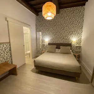 Nella Hotel Florence